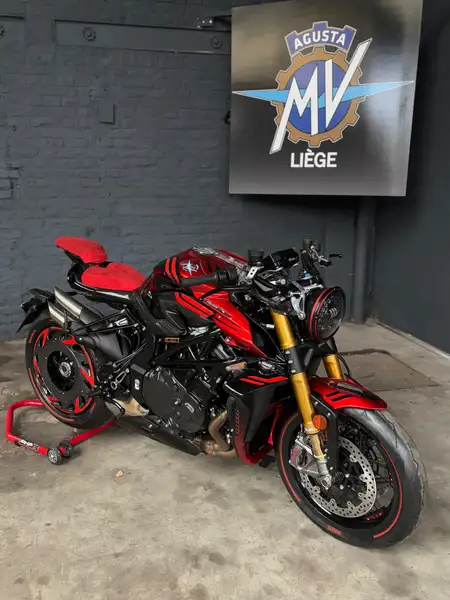 MV Agusta Rush - foto 2