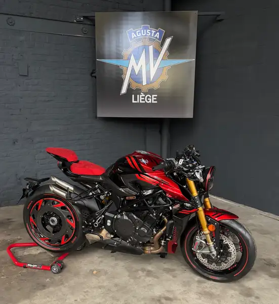 MV Agusta Rush - foto 8