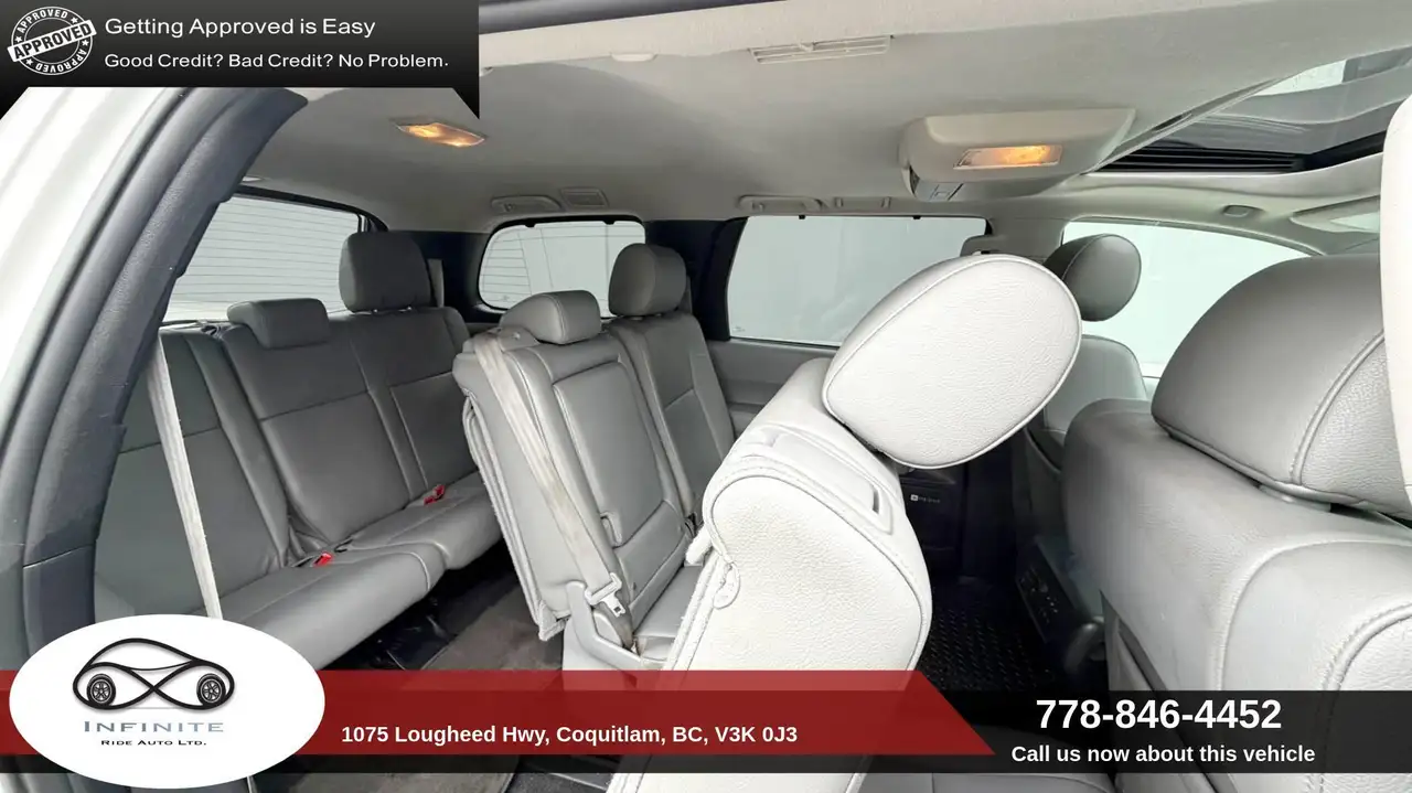 Toyota Sequoia снимка Toyota Sequoia