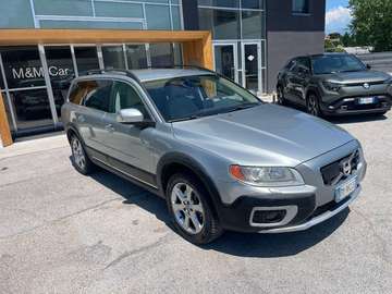 D5 205CV AWD Summum