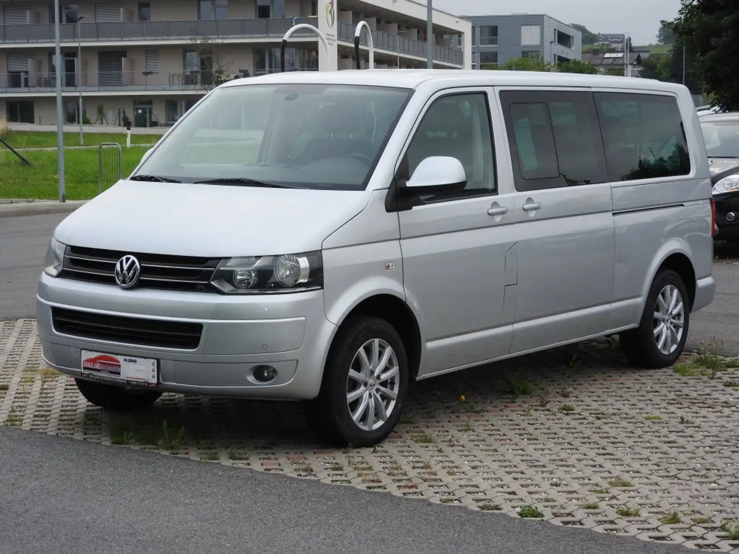 Volkswagen T5 Caravelle Caravelle LR 2,0 BiTDI 4motion DSG   !Neuer Motor! Argent - 1