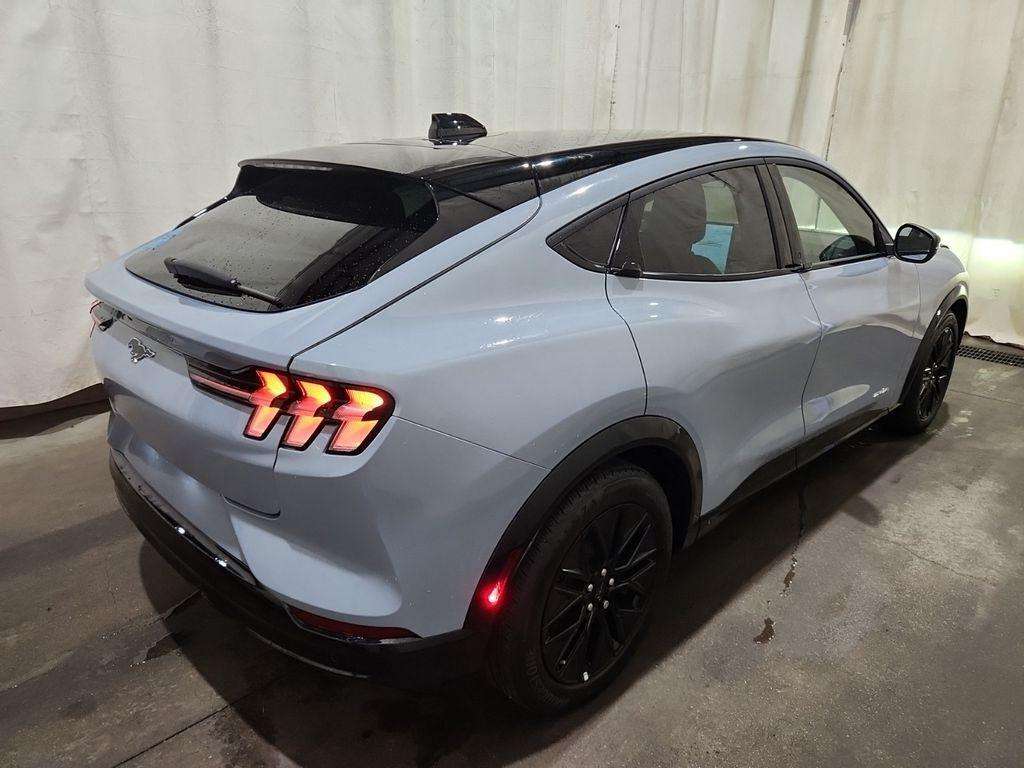 2026 Ford Mustang Mach-E Premium — снимка 1