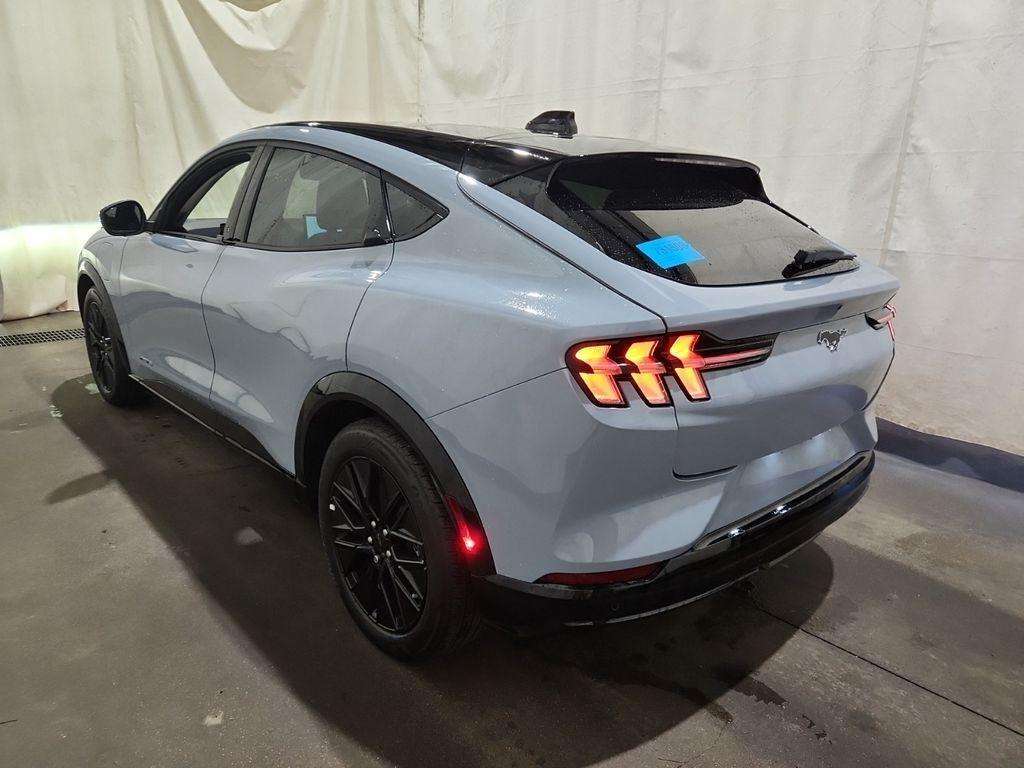 2026 Ford Mustang Mach-E Premium — снимка 1