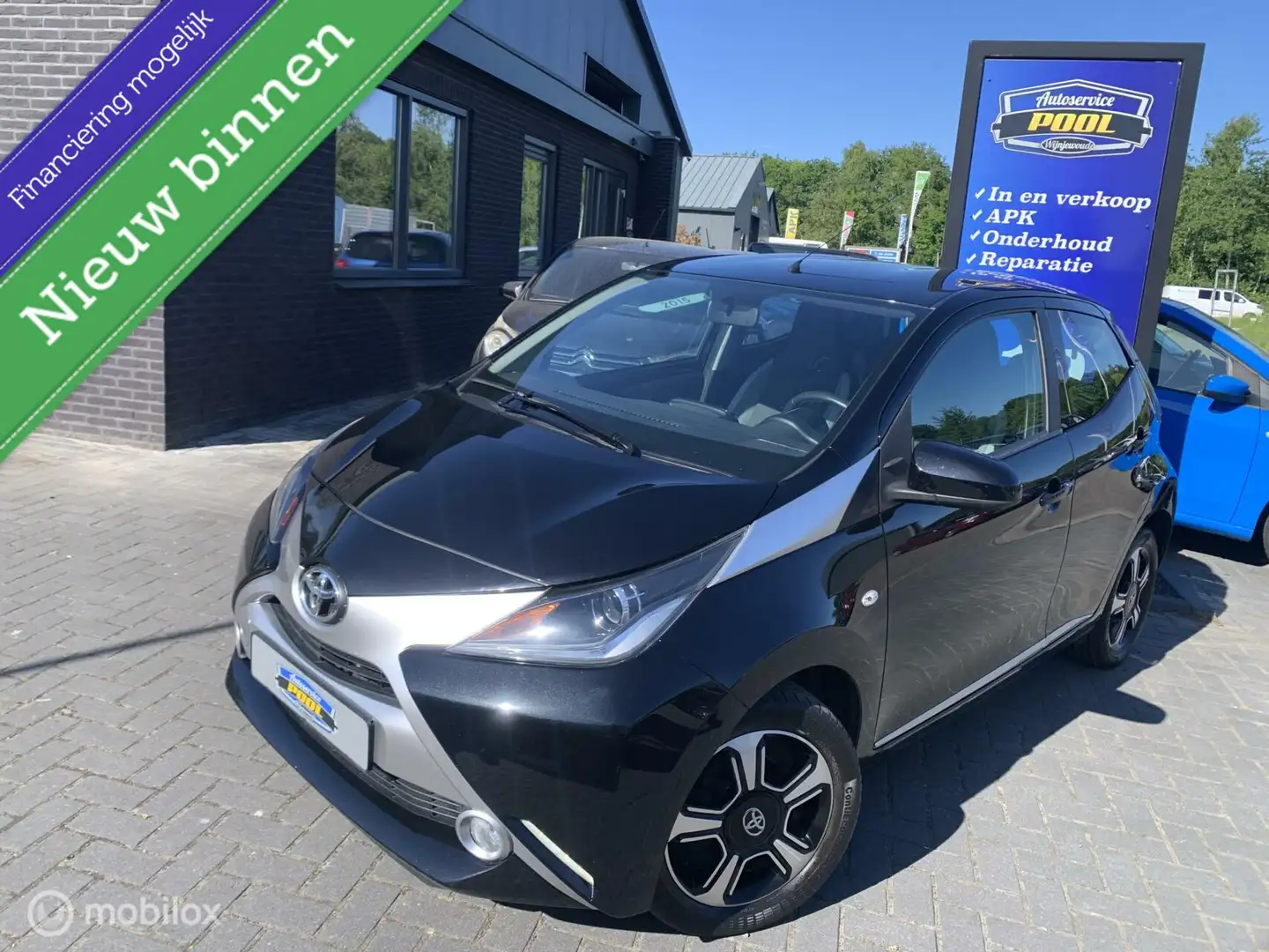 Toyota Aygo 1.0 VVT-i x-clusiv |Clima|Camera| Carplay Schwarz - 1