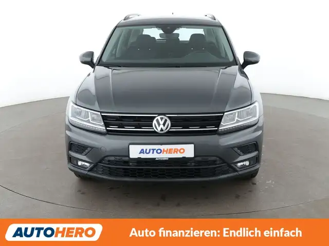 Volkswagen Tiguan view 9