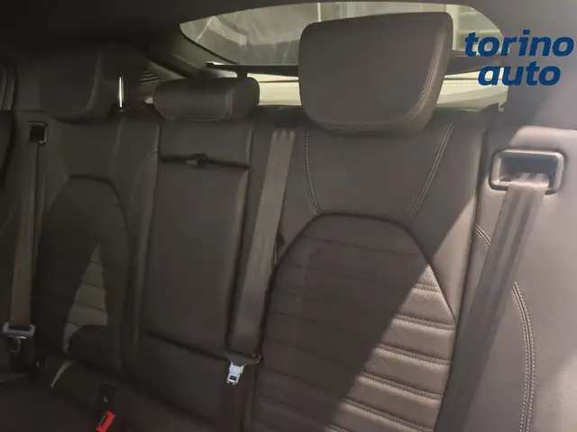 Alfa Romeo Stelvio view 11