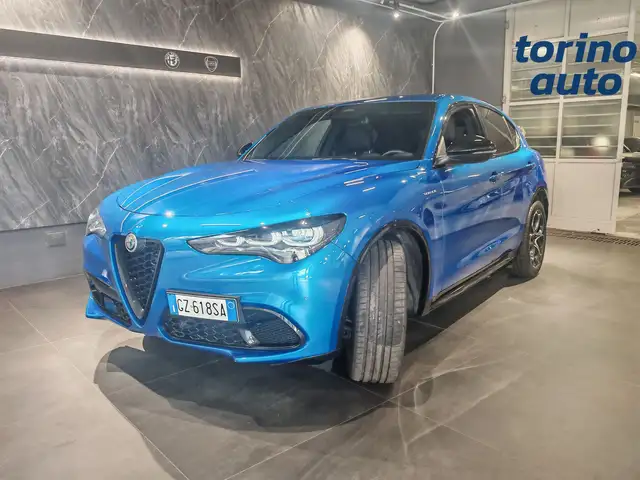 Alfa Romeo Stelvio view 2