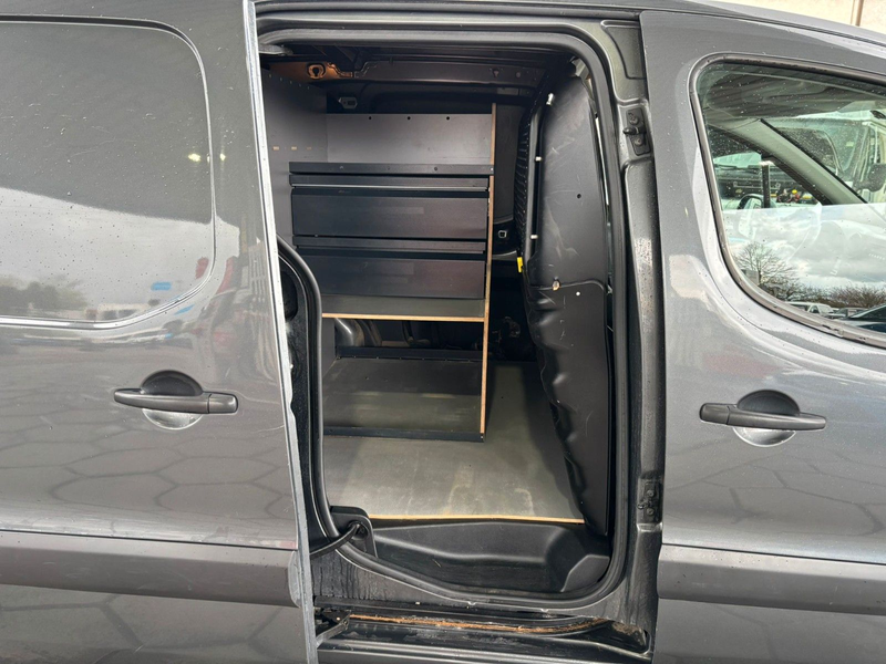 Peugeot Partner Kasten L1 Premium — photo 11