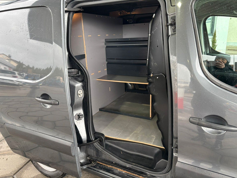 Peugeot Partner Kasten L1 Premium — photo 12