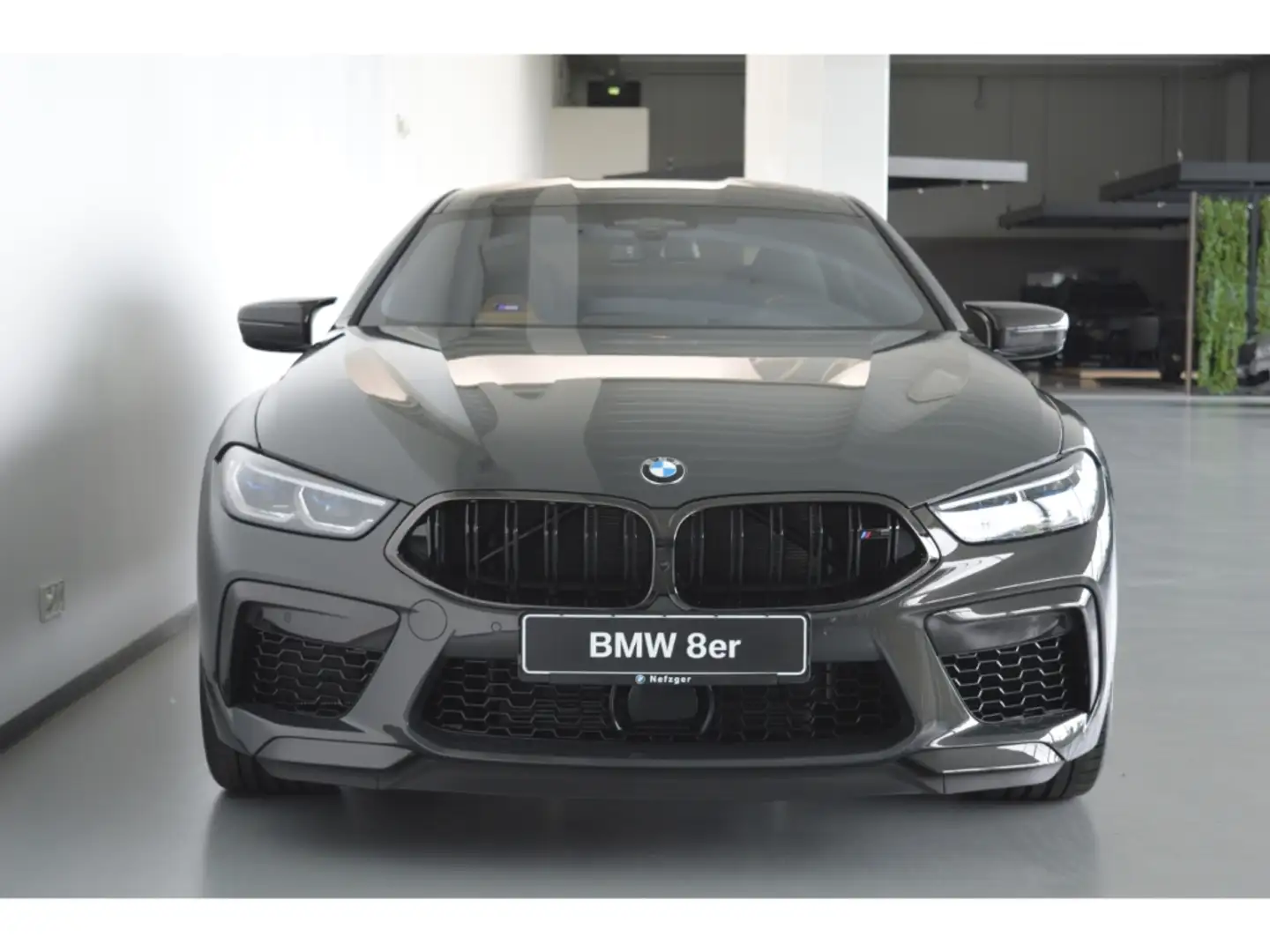 BMW M8 Competition Gran Coupe Park-Assistent Soft-Close B Grey - 2