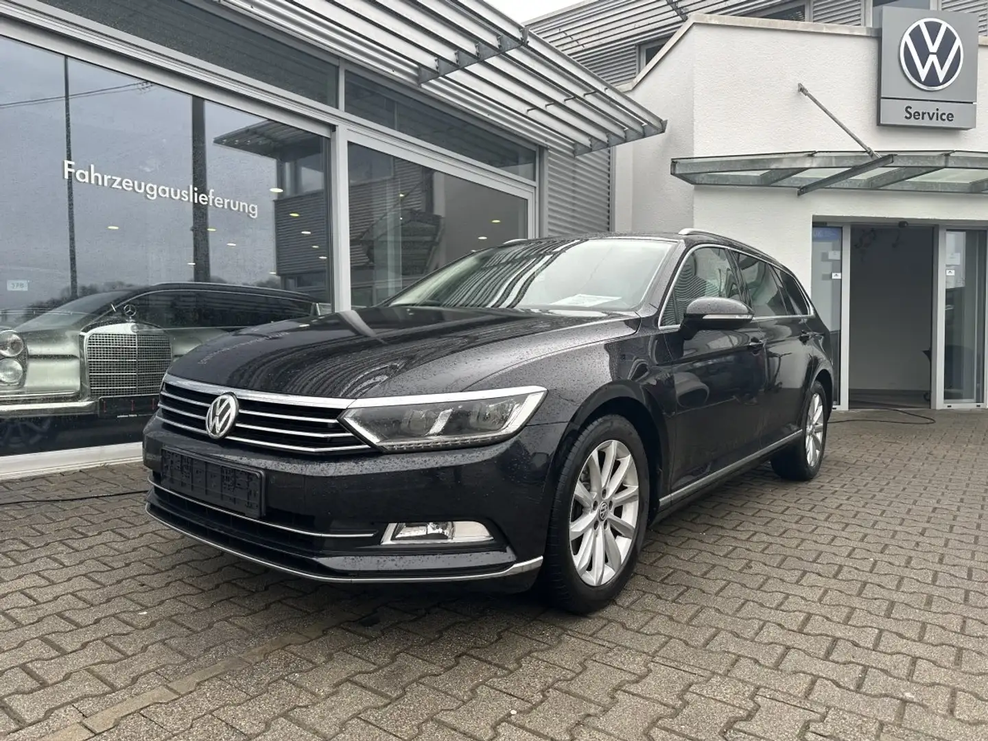 Volkswagen Passat Variant 2.0TDI Highl*LED*ALCANTARA*NAVI*17-ZOLL Nero - 1