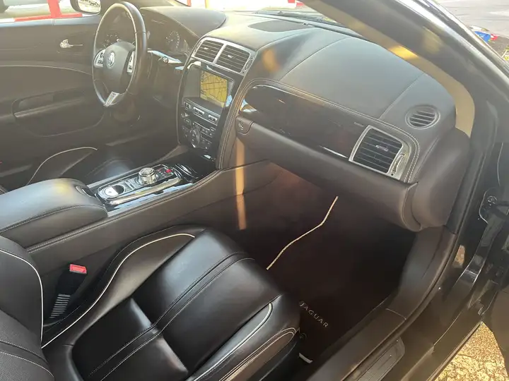 Jaguar XK 5.0 V8 Portfolio Coupé 2013, foto 13