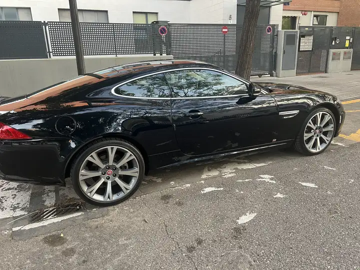 Jaguar XK 5.0 V8 Portfolio Coupé 2013, foto 3