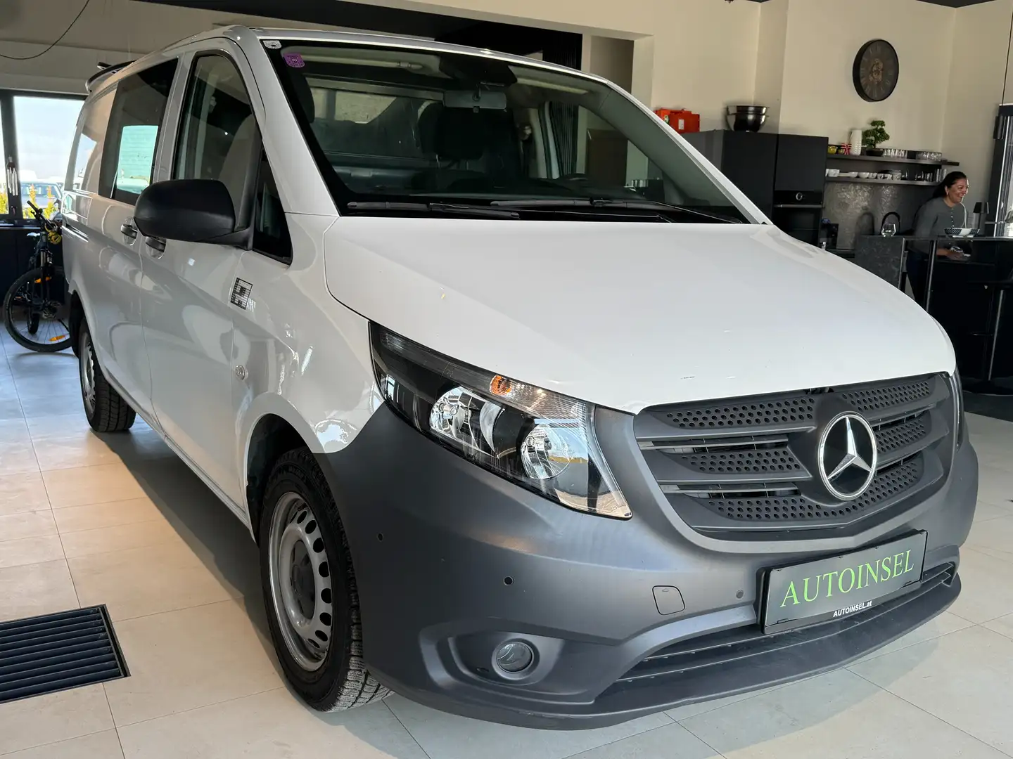 Mercedes-Benz Vito 114 lang 1.Besitz, 2 Schiebetüren, Navi Weiß - 2