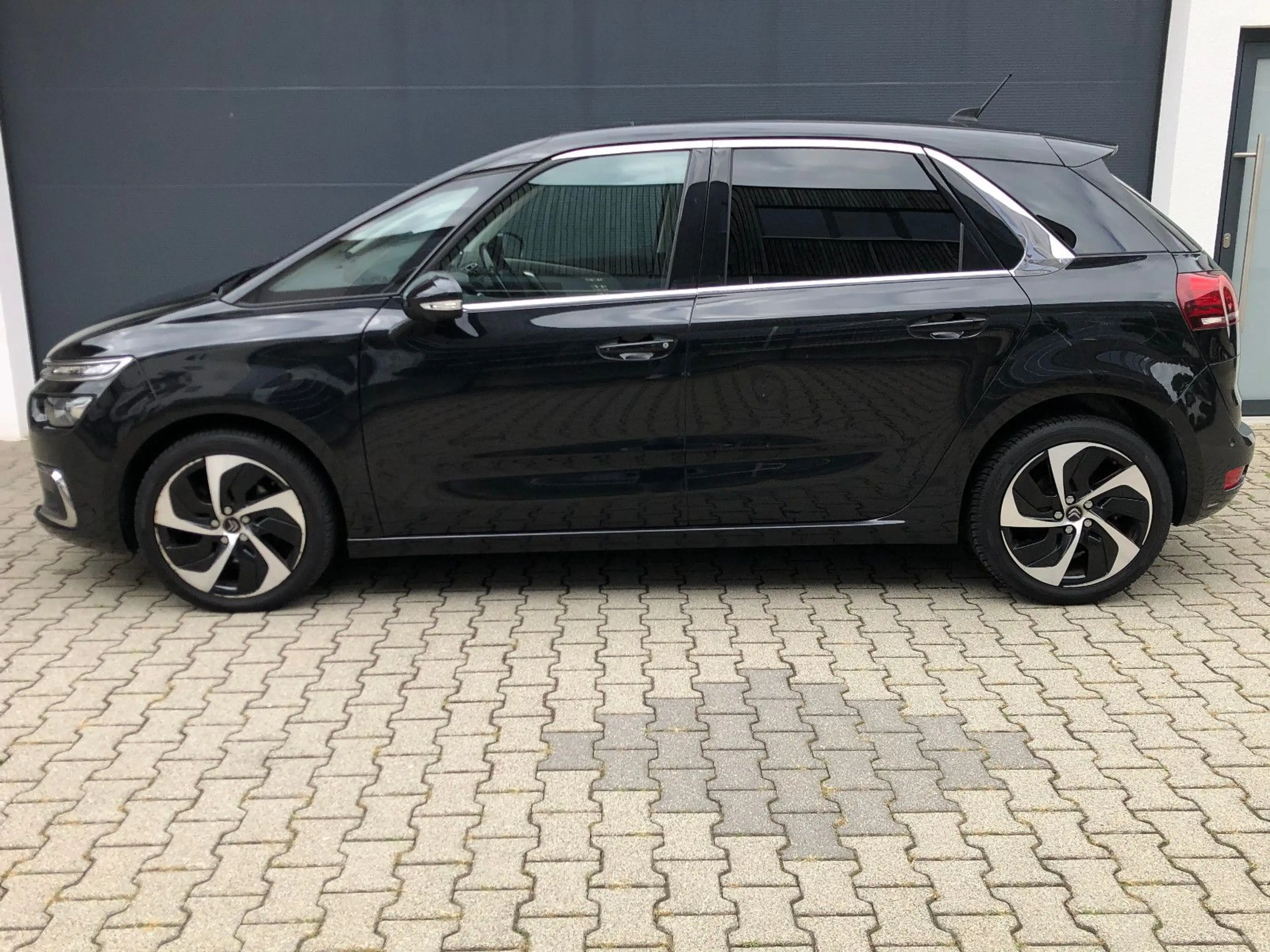 Citroen C4 Picasso /Spacetourer Shine Xenon Navi 360° Kam — photo 8
