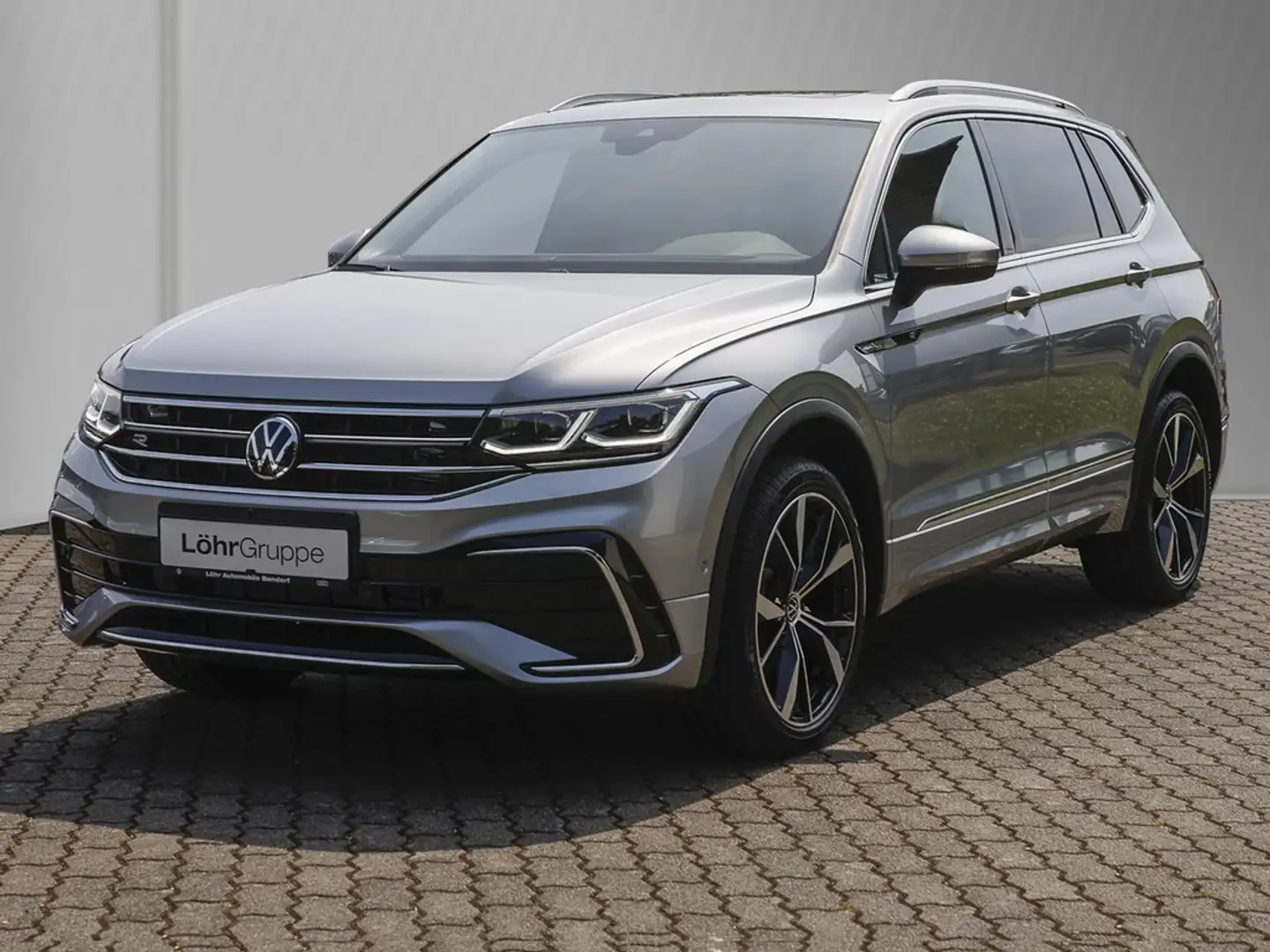 Volkswagen Tiguan Allspace 2.0 TSI DSG 4Motion R-line 7-Sitzer *IQ-Light*A... Silber - 2