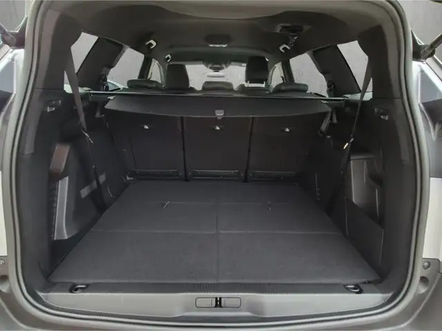 Peugeot 5008 view 7