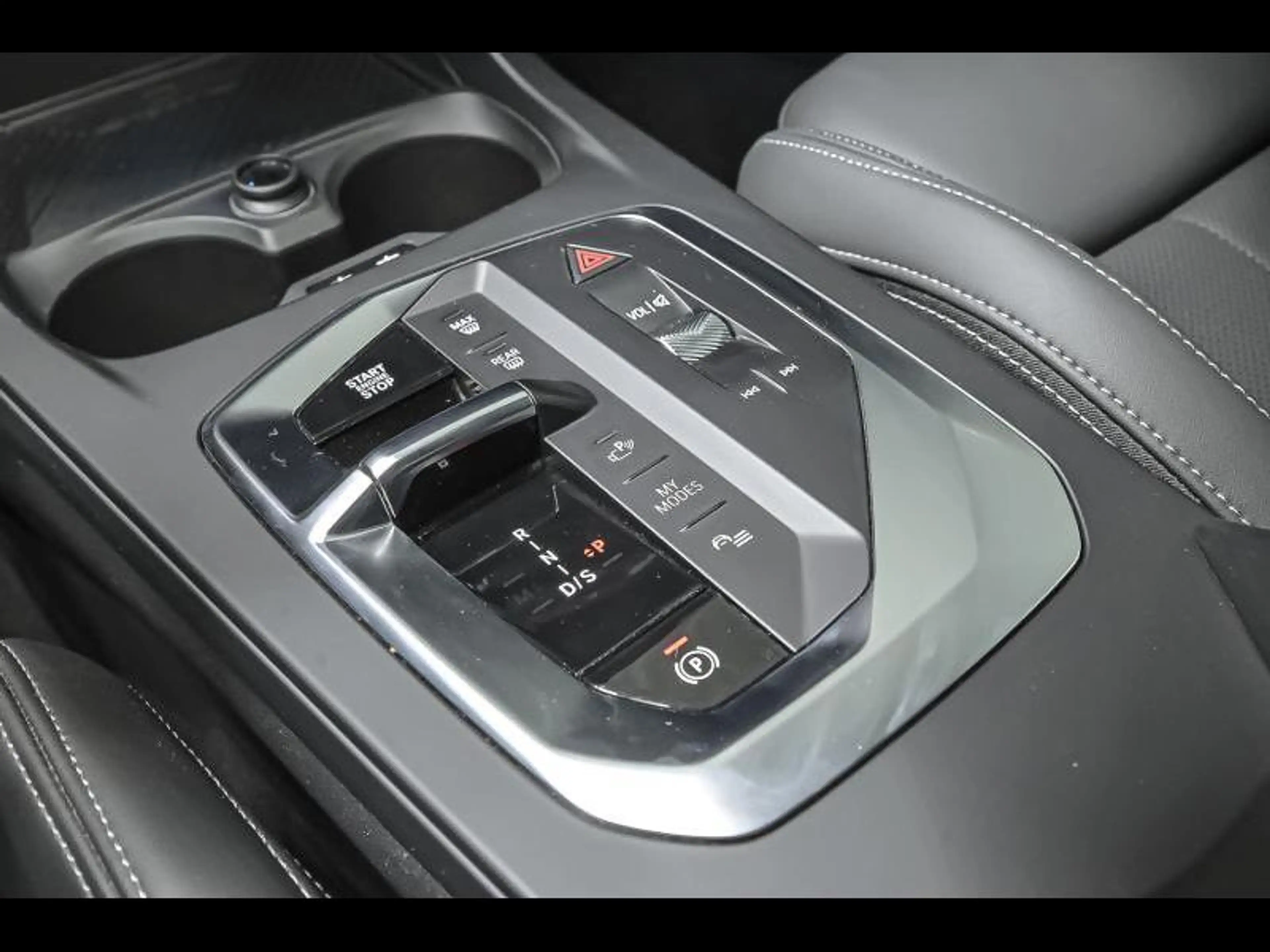 BMW 220 i Gran Coupé - MPACKPRO|360CAM|DASS|COMFORT|H&K| — photo 11