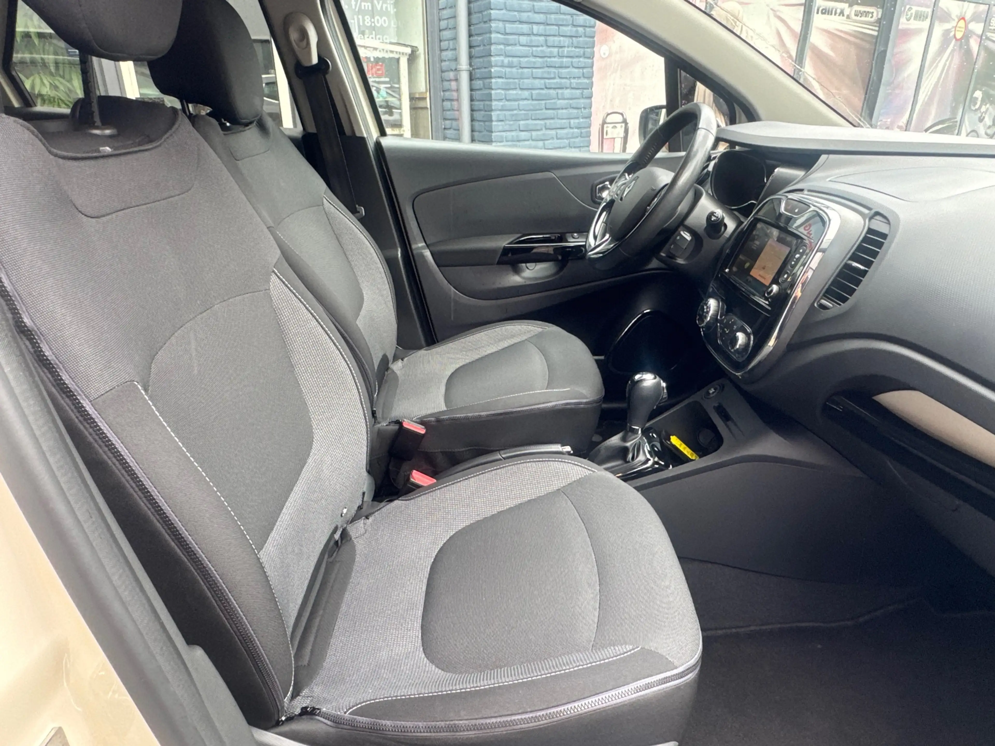 Renault Captur 1.2 TCe Dynamique | Clima | Camera | Cruise | Auto — photo 10