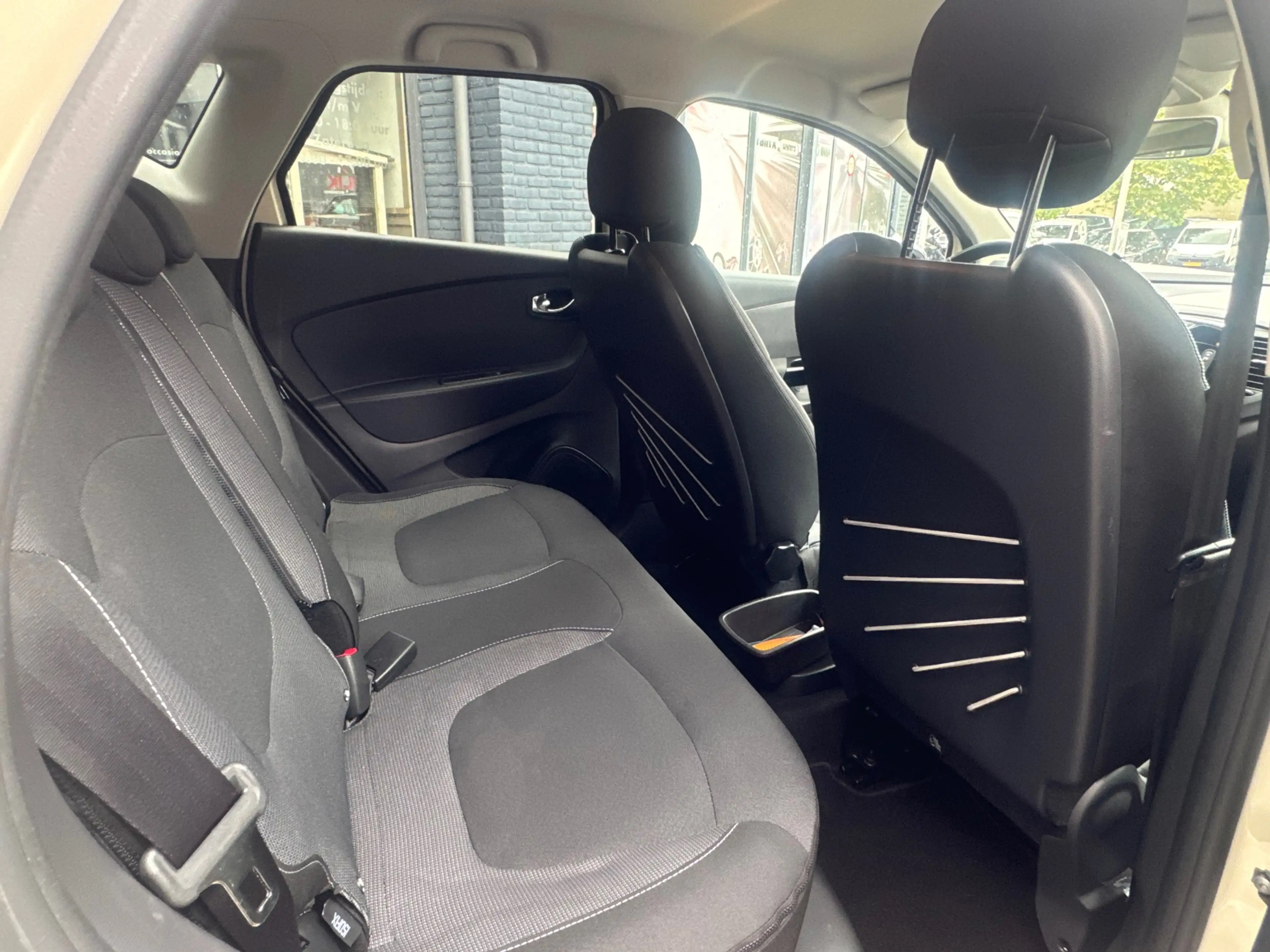 Renault Captur 1.2 TCe Dynamique | Clima | Camera | Cruise | Auto — photo 11