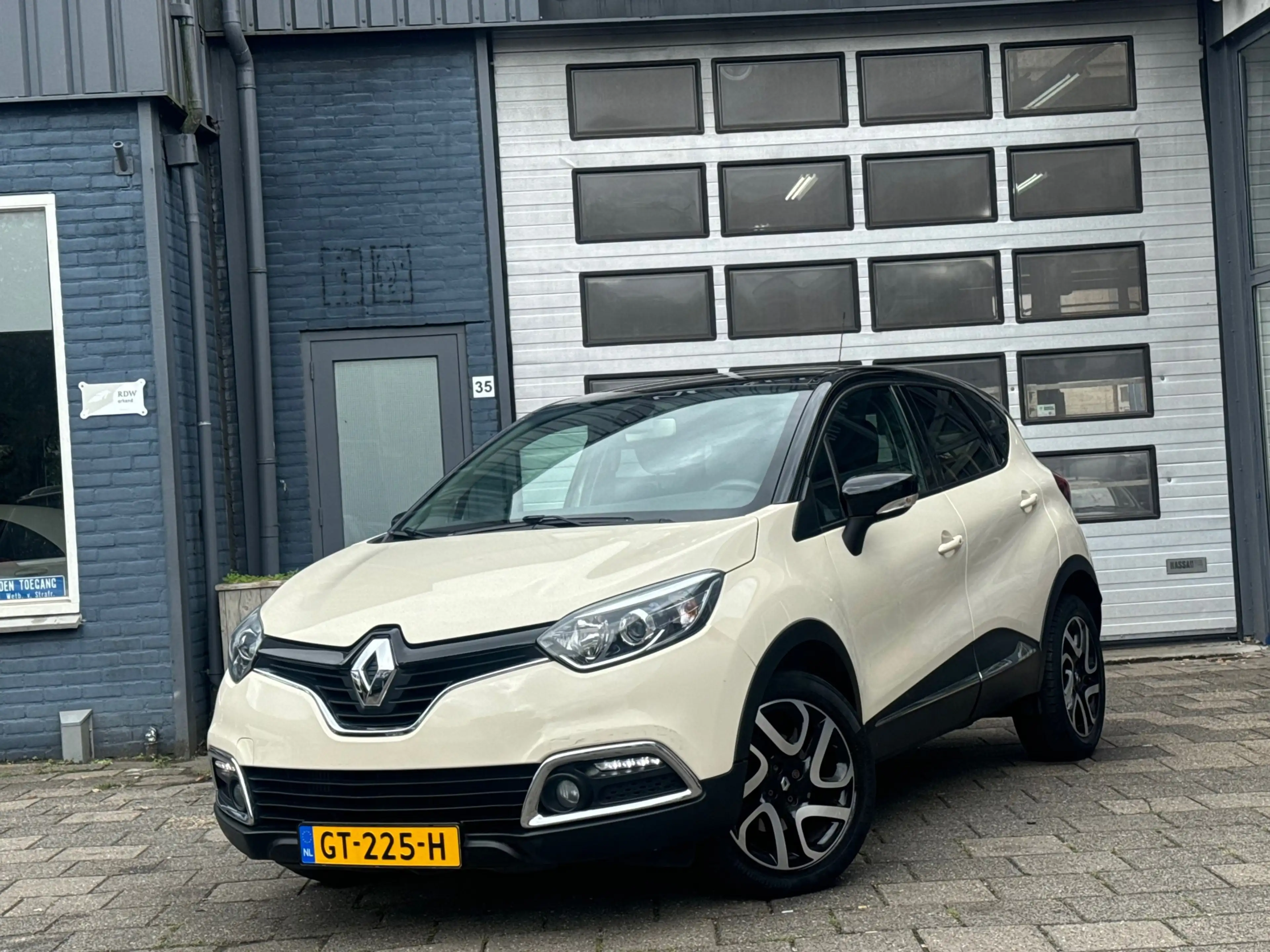 Renault Captur 1.2 TCe Dynamique | Clima | Camera | Cruise | Auto
