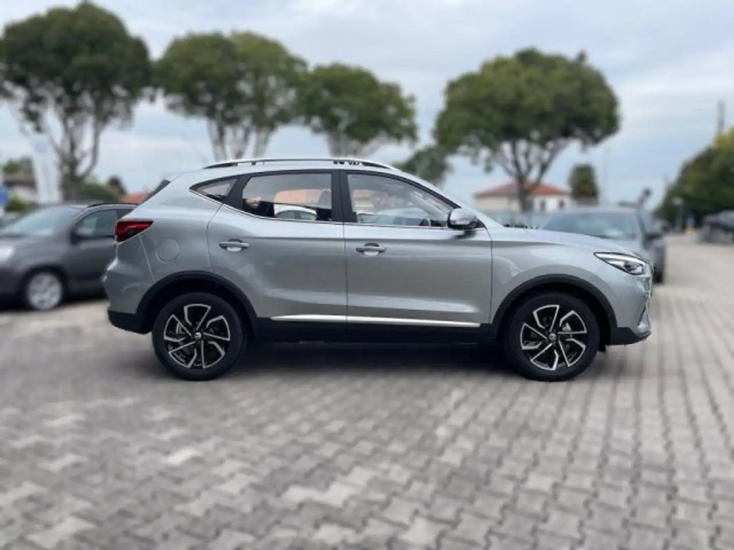MG ZS 1.5 Grigio - 2
