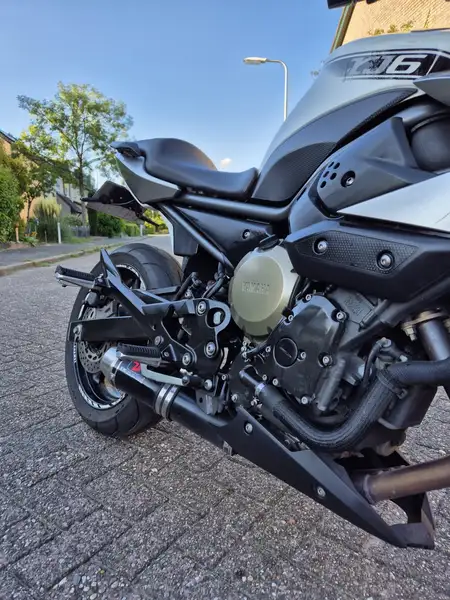 Yamaha XJ 600 - foto 4