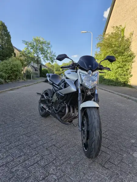 Yamaha XJ 600 - foto 5