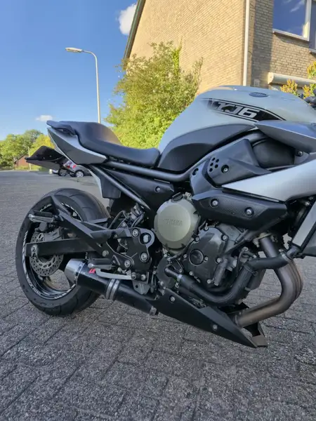 Yamaha XJ 600 - foto 8