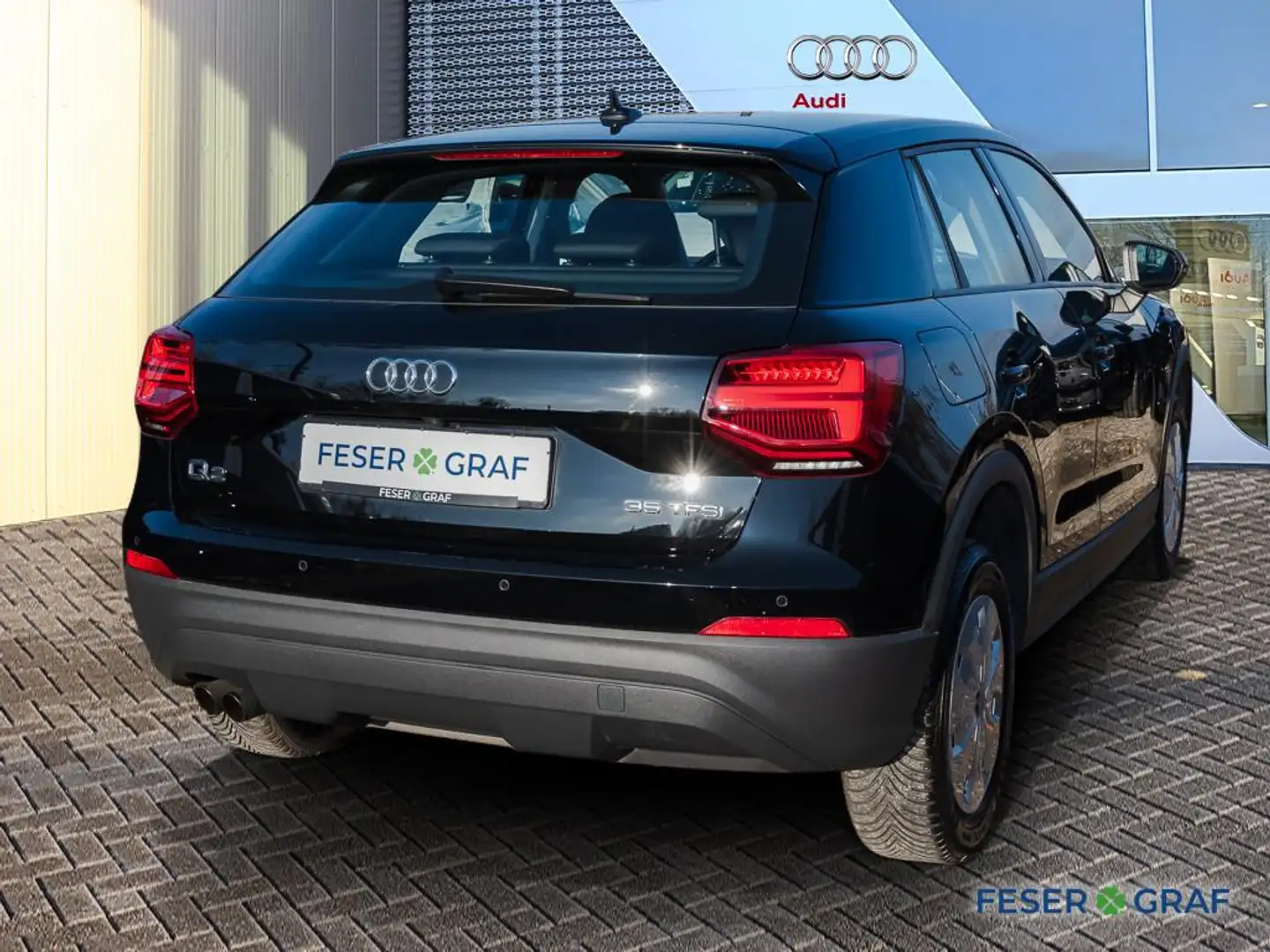 Audi Q2 35 TFSI S tronic/LED/Kamera/Sitzhzg Noir - 2