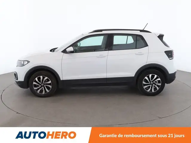 Volkswagen T-Cross view 3