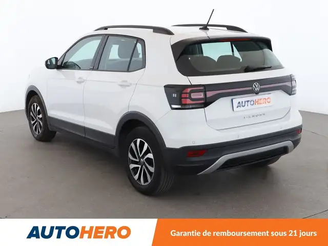 Volkswagen T-Cross view 4
