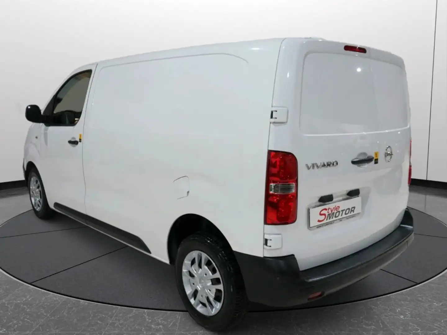 Toyota Proace 2.0 Diesel 120CV S&S L2h1 Enjoy Bianco - 2