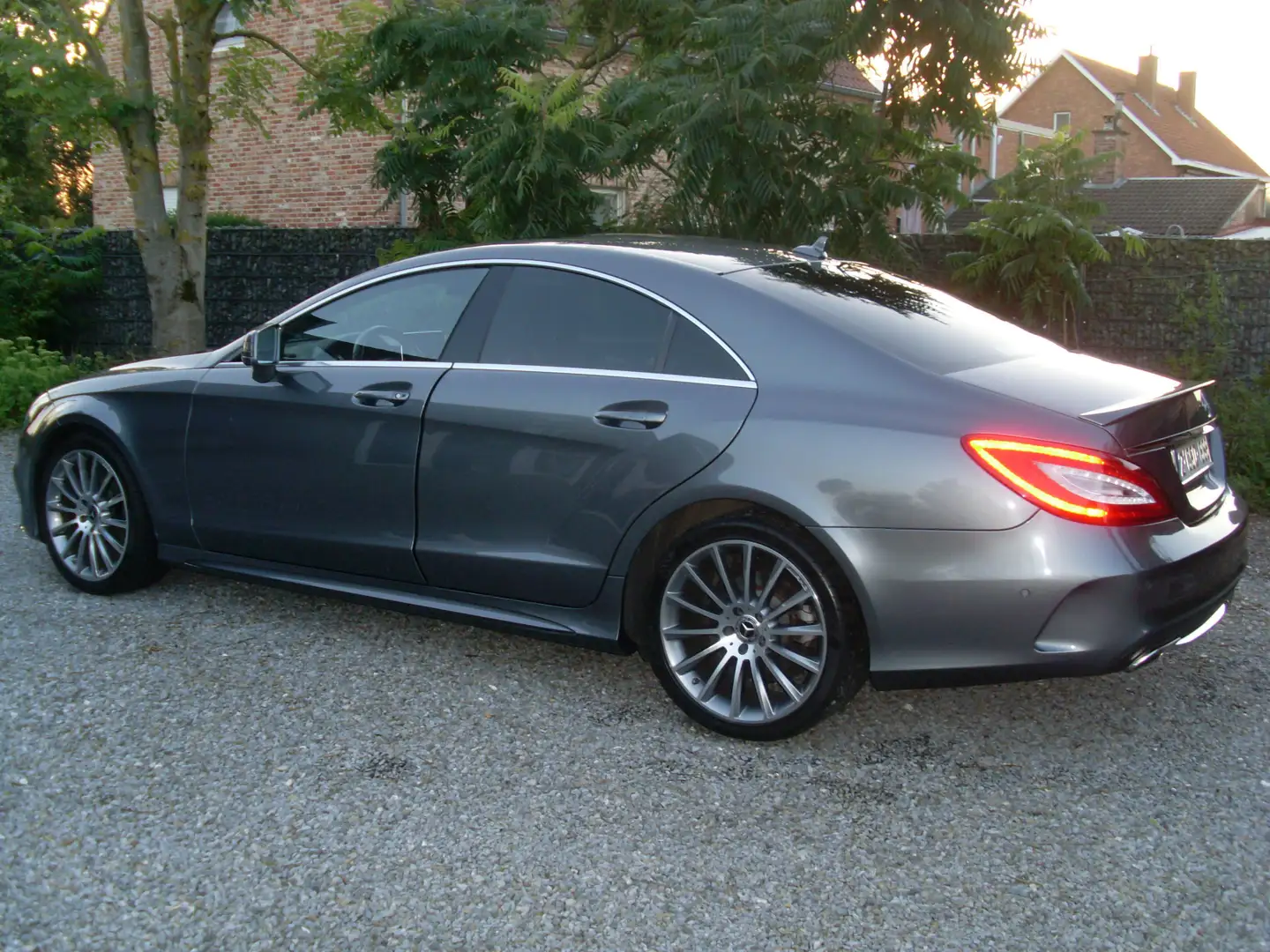 Mercedes-Benz CLS 220 CLS 220 d 9G-TRONIC Final Edition Сірий - 1