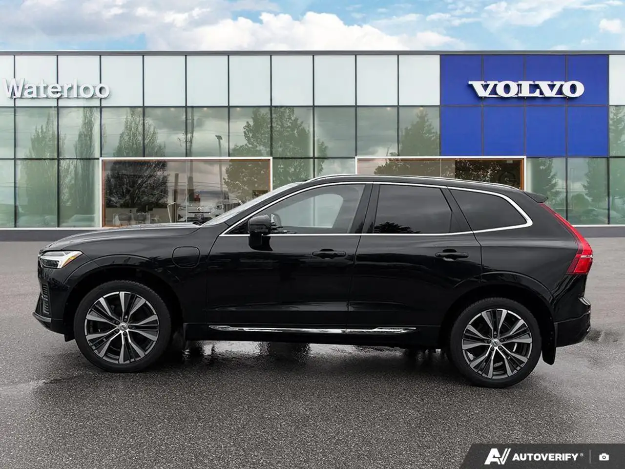Volvo XC60 снимка Volvo XC60