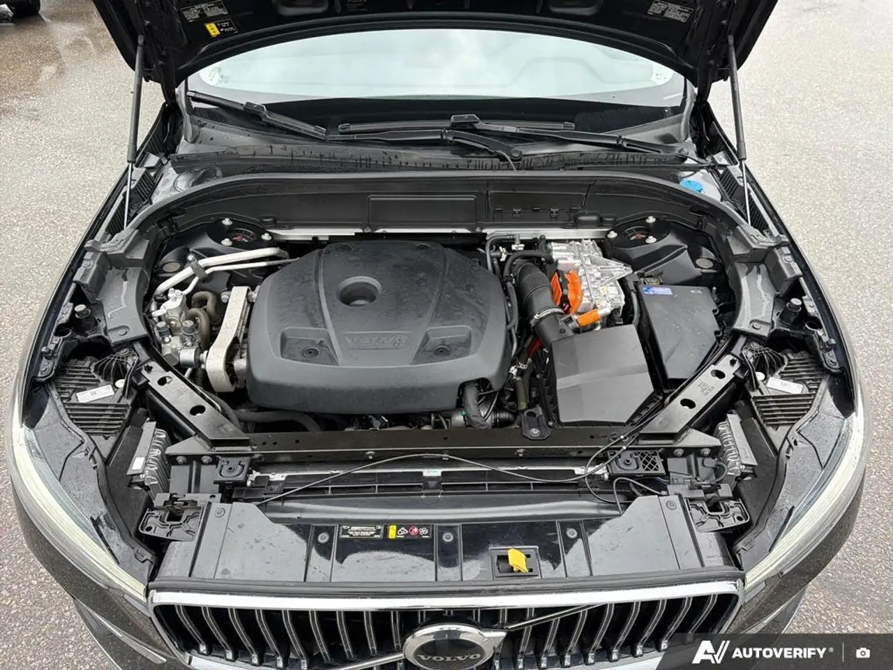 Volvo XC60 снимка Volvo XC60