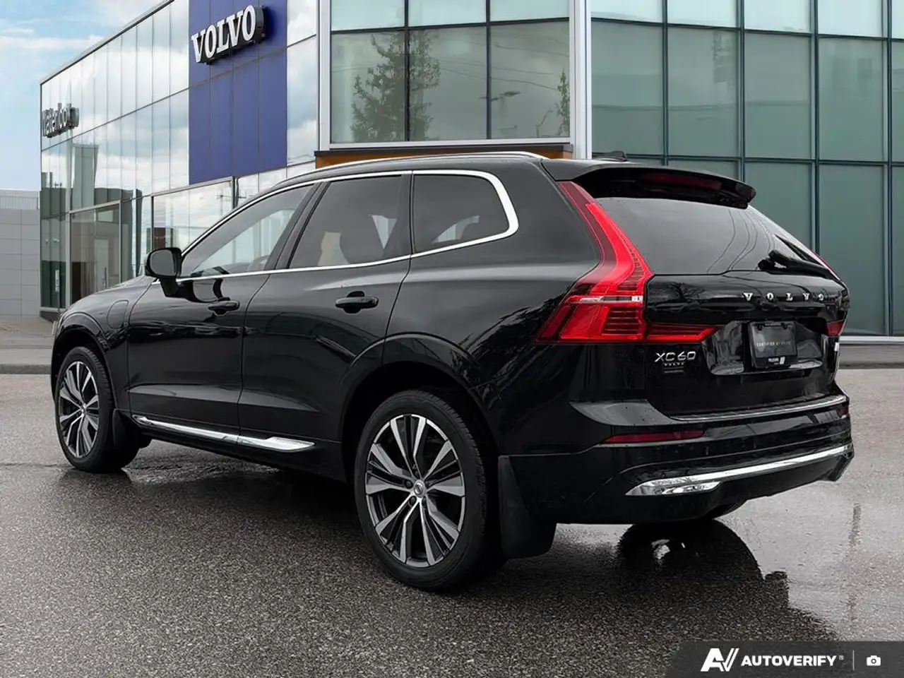 Volvo XC60 снимка Volvo XC60
