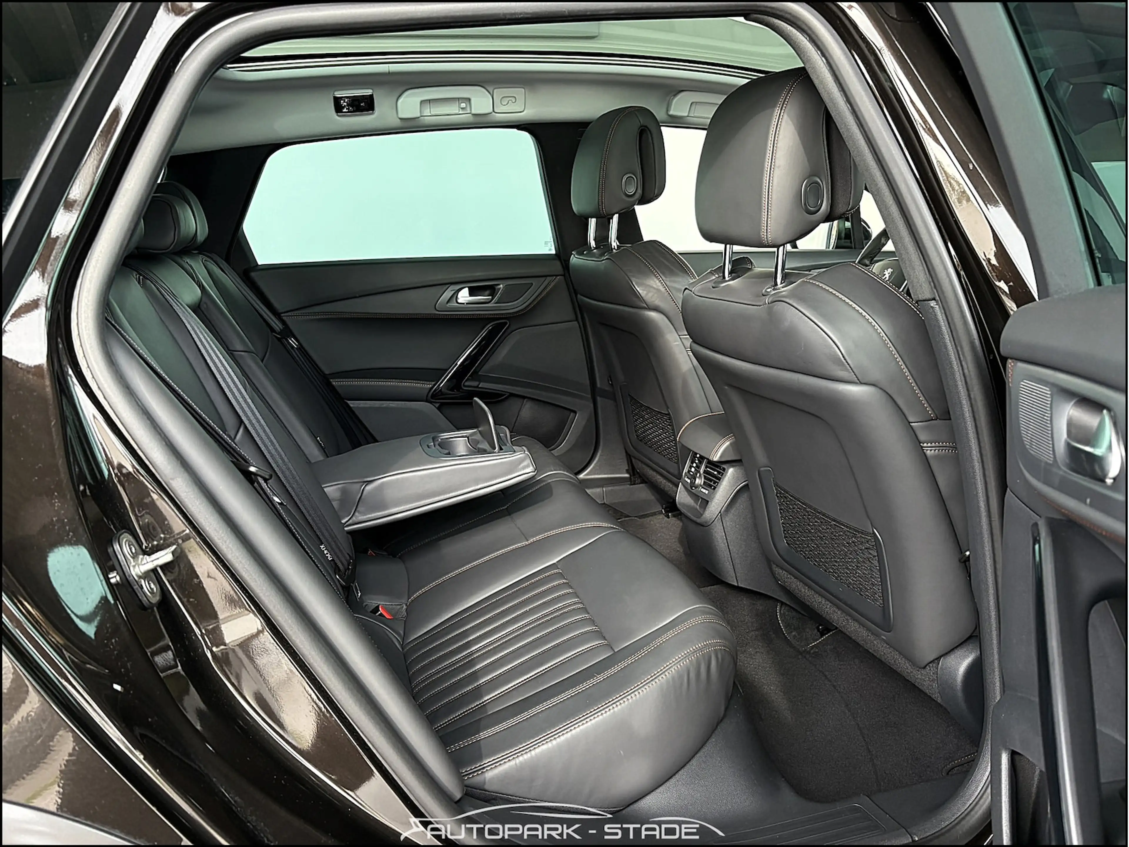 Peugeot 508 SW RXH Pano Kam Memory LED Standhzg HUD Ass. — photo 8