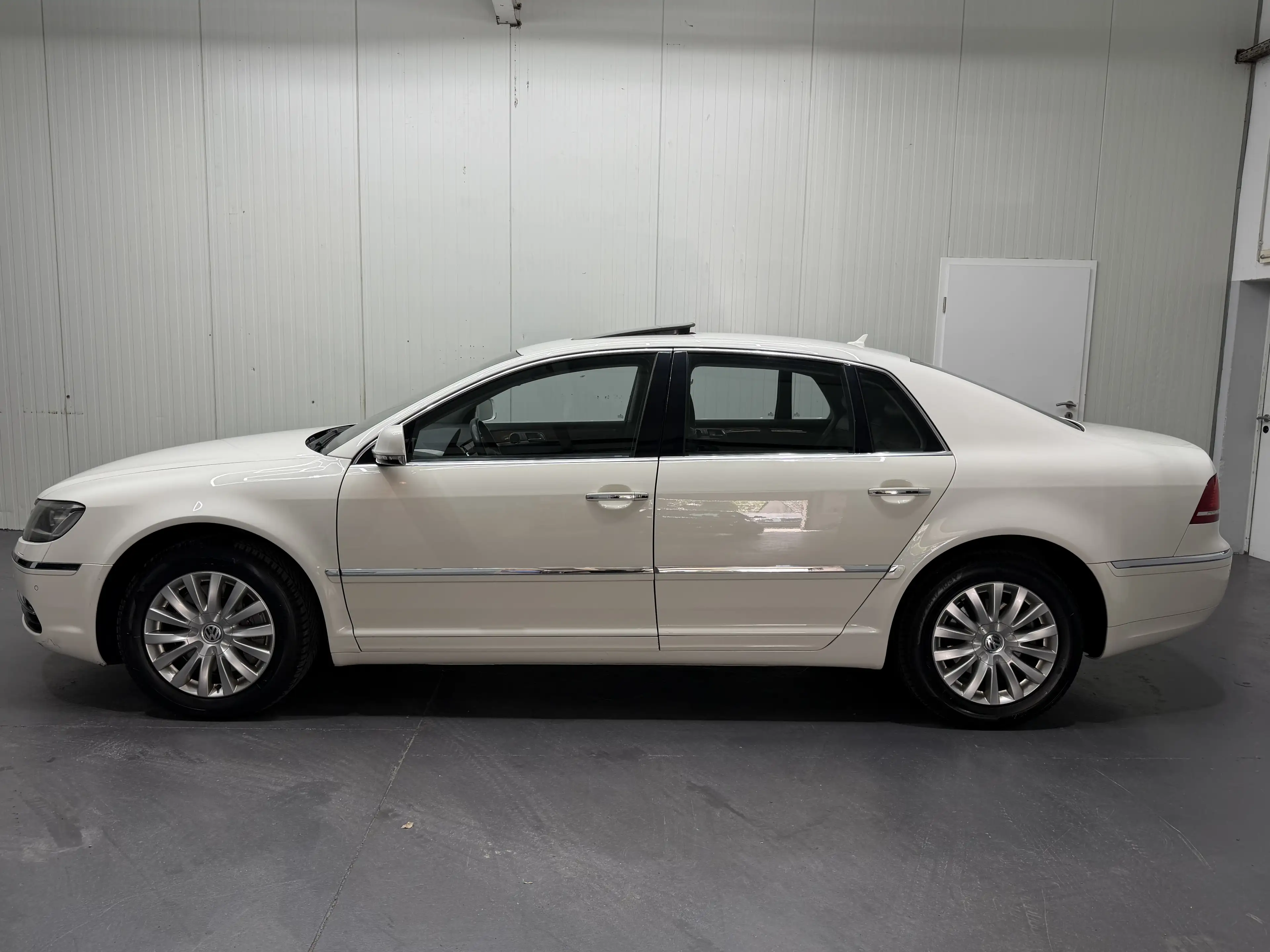 Volkswagen Phaeton V6 TDI 5-Sitzer 4Motion AHK*Dynaudio*R-Cam*Standh — photo 2