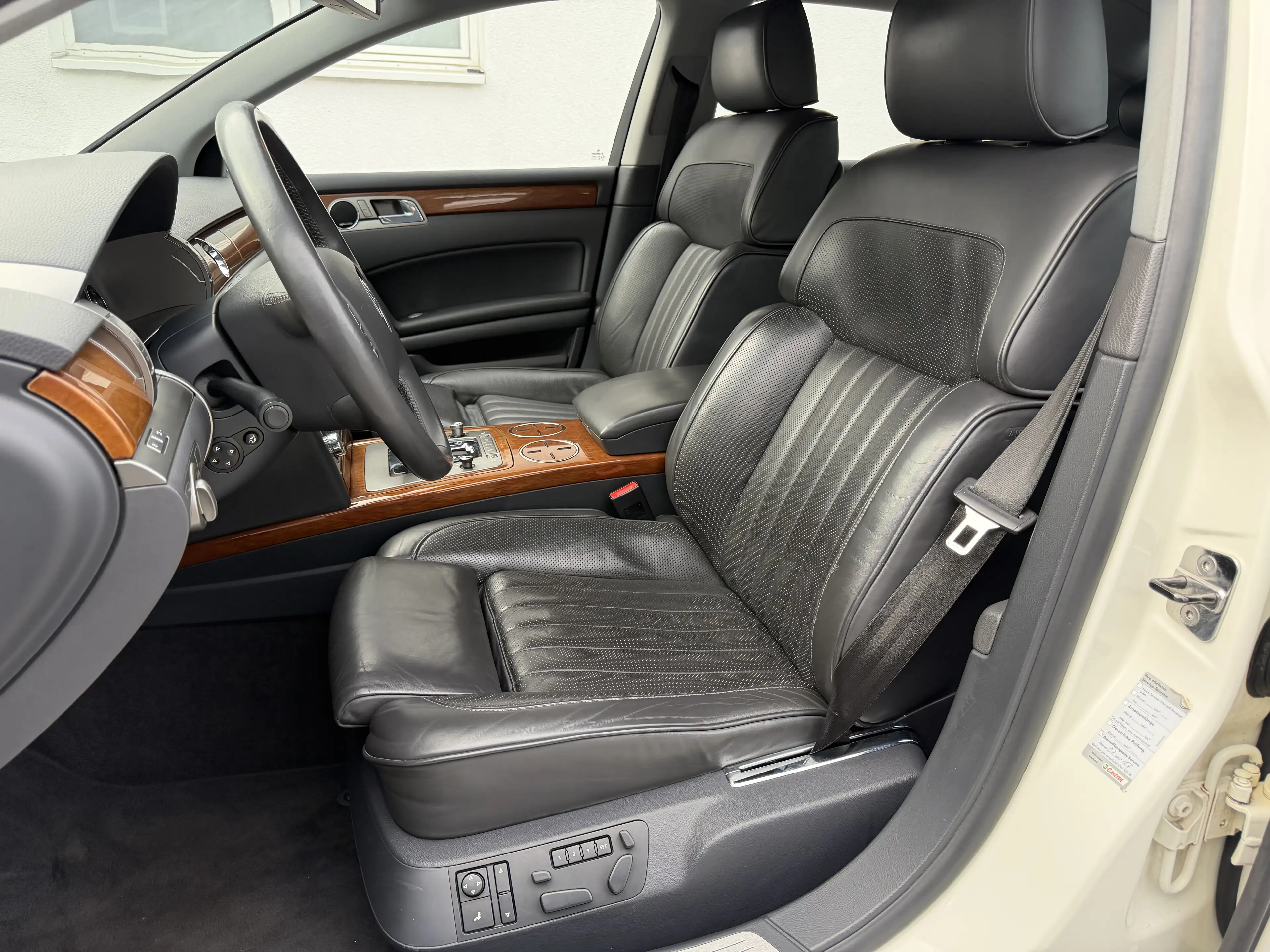 Volkswagen Phaeton V6 TDI 5-Sitzer 4Motion AHK*Dynaudio*R-Cam*Standh — photo 10
