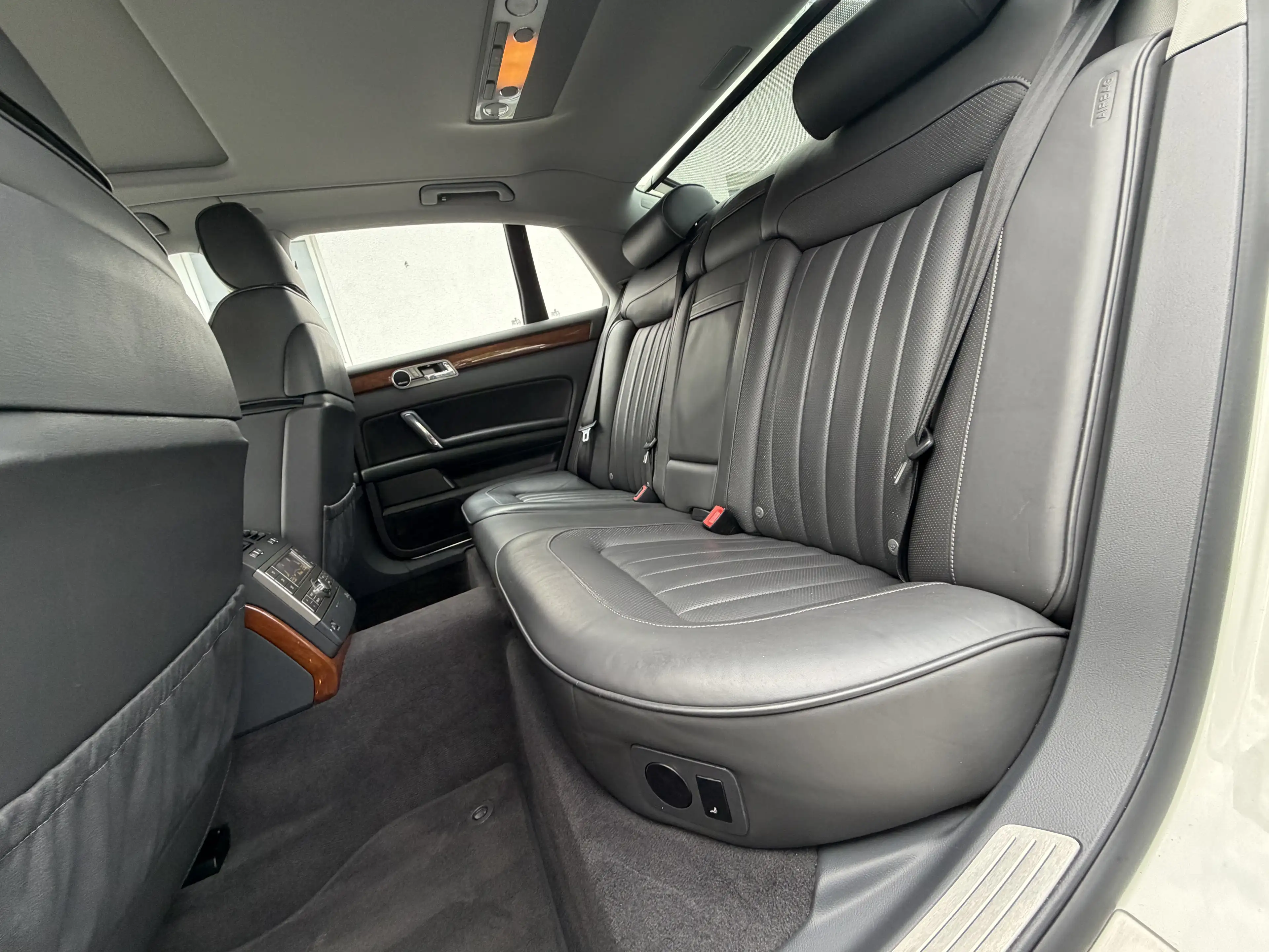 Volkswagen Phaeton V6 TDI 5-Sitzer 4Motion AHK*Dynaudio*R-Cam*Standh — photo 15
