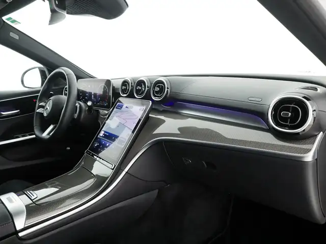 Mercedes-Benz C-Class view 10
