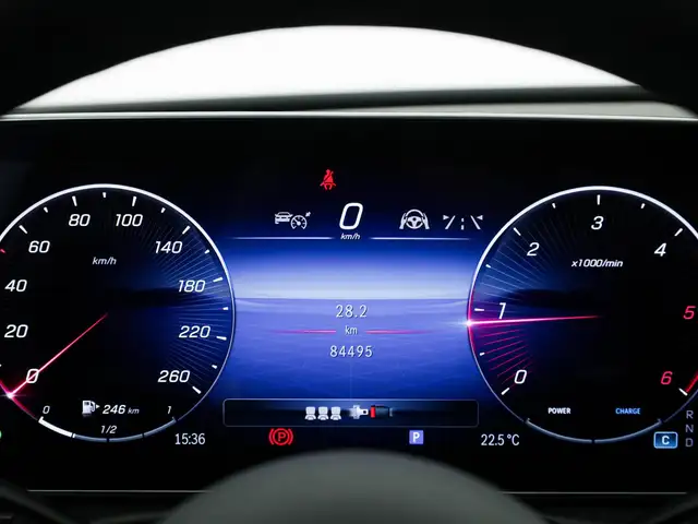 Mercedes-Benz C-Class view 15