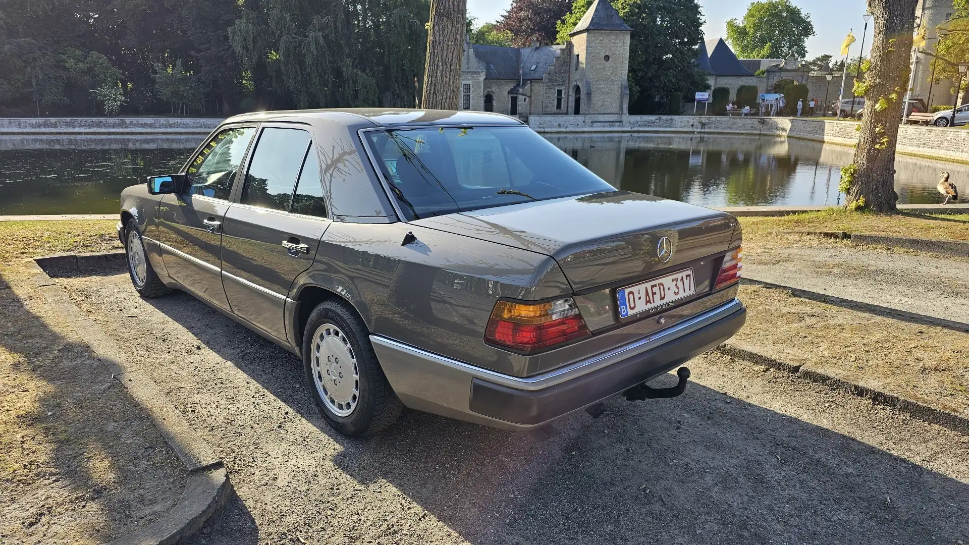 Mercedes-Benz E 300 300D OM603 - 2