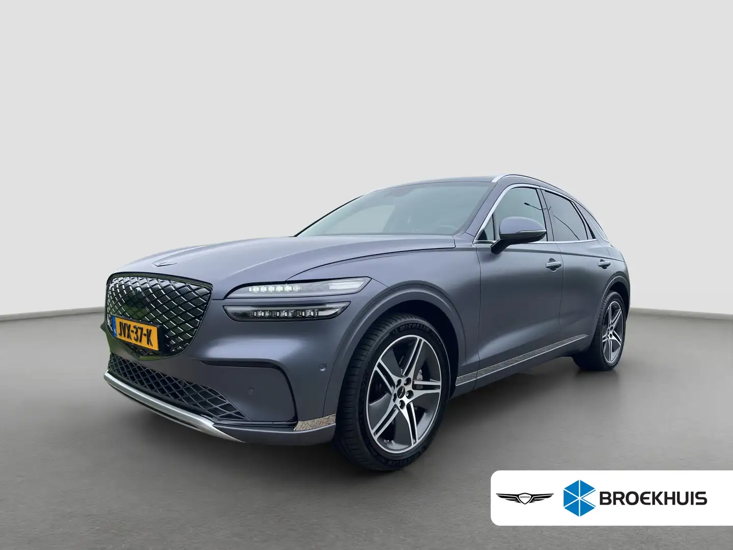 Genesis GV70 Performance Dual Motor Premium 84 kWh 490pk | Best Blau - 1