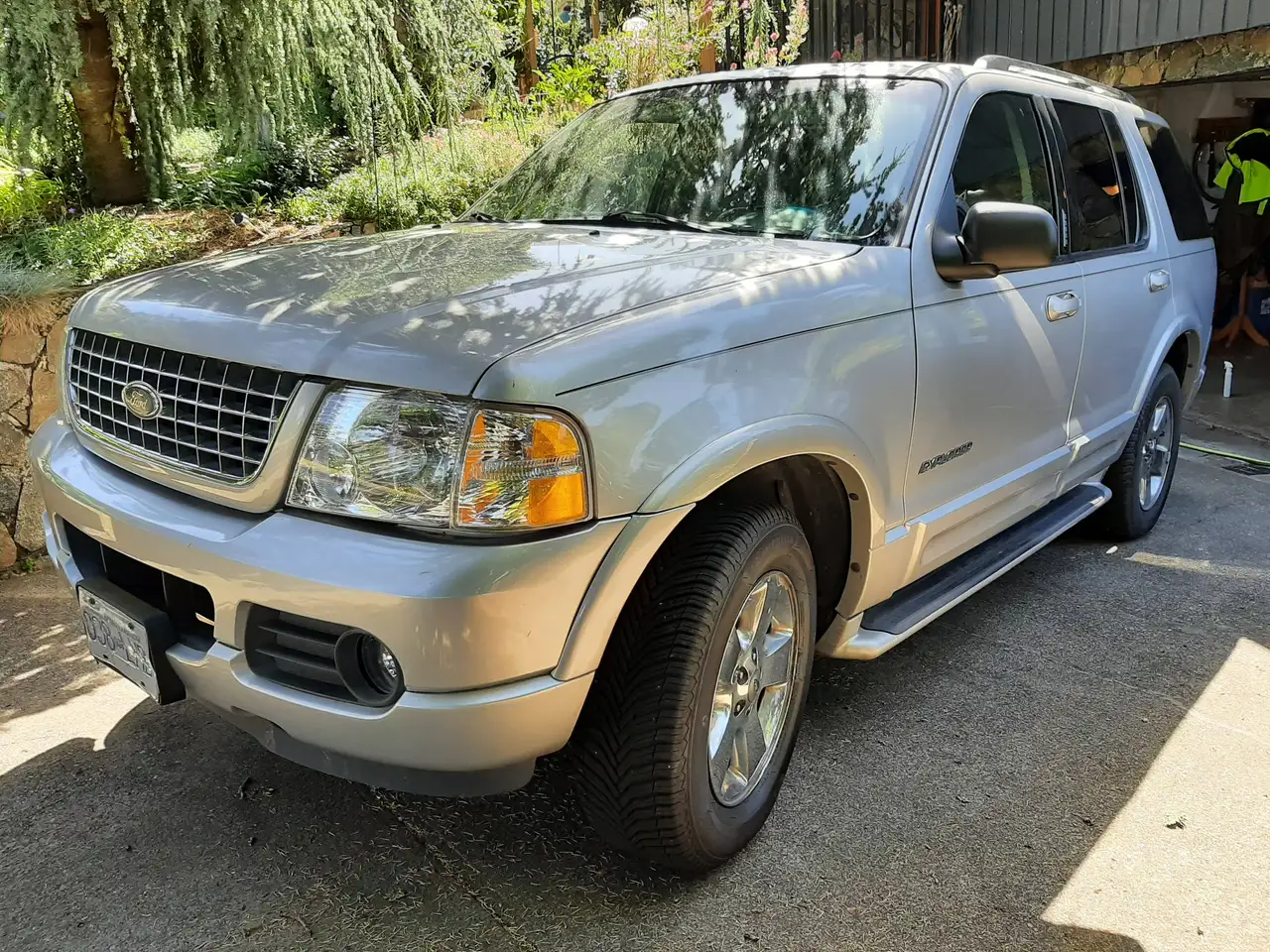 Ford Explorer снимка Ford Explorer