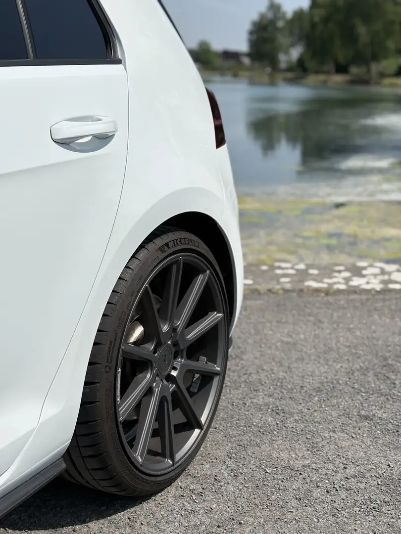 Volkswagen Golf GTI 2.0 TSI OPF DSG - 1