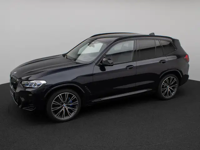 BMW X3 M view 12