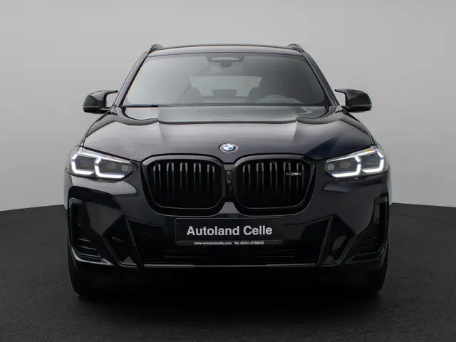 BMW X3 M view 2
