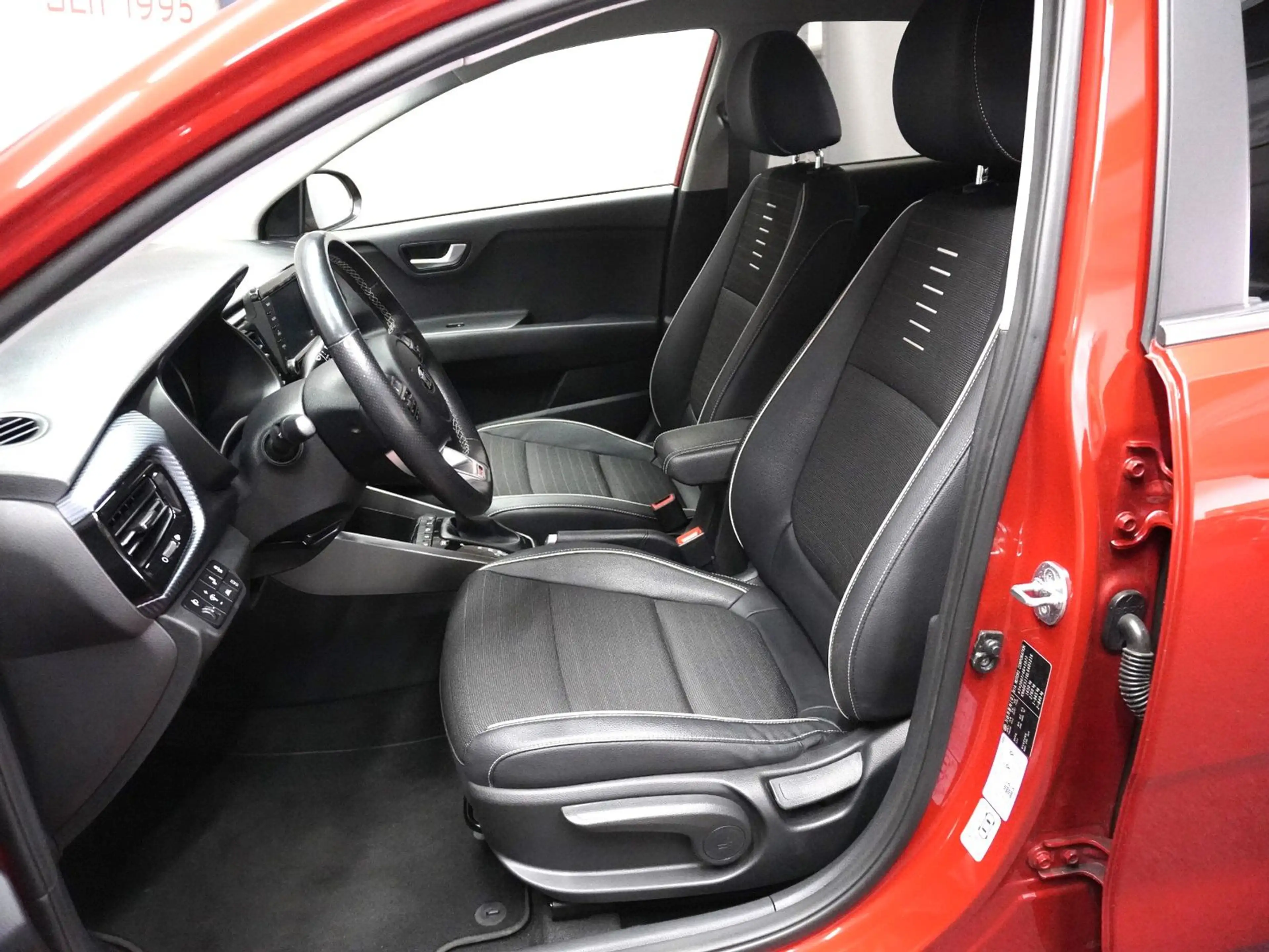Kia Rio GT-Line | KAMERA |TEMPOMAT | SPURHALTE — photo 11
